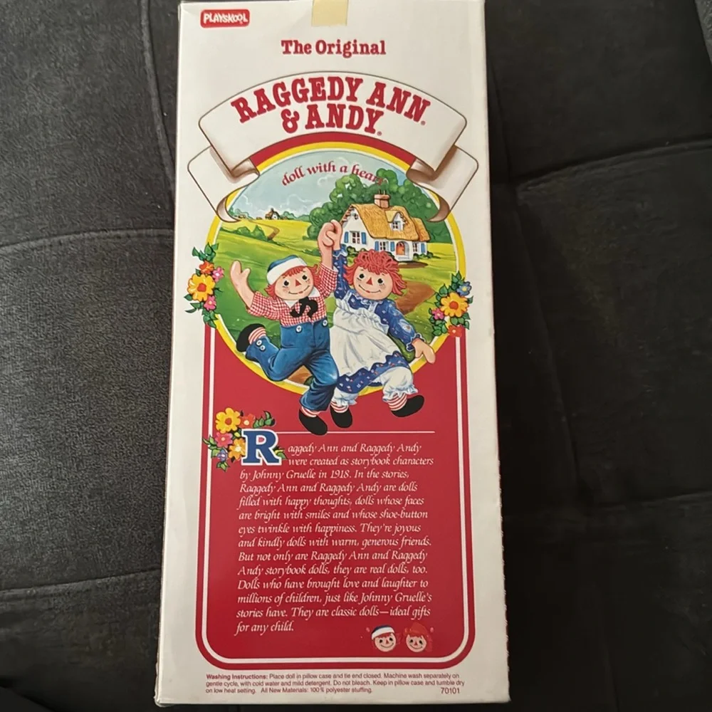 NIB Raggedy Ann - Picture 2 of 3